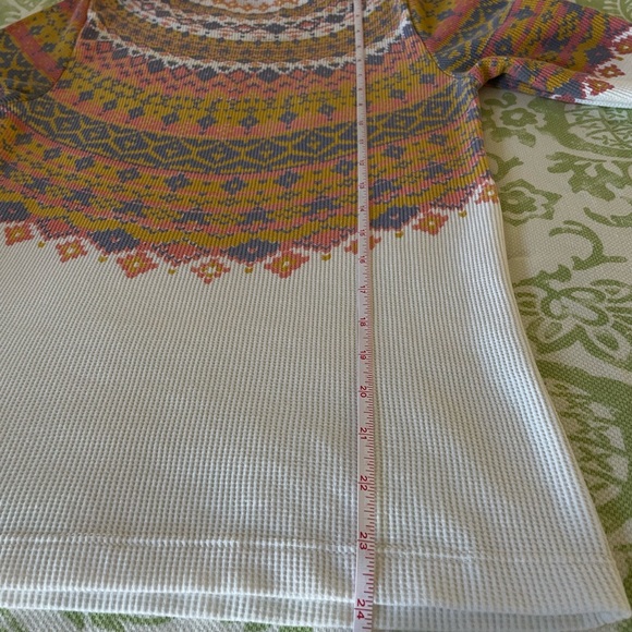 Anthro Andrea Thermal Top - Picture 5 of 5